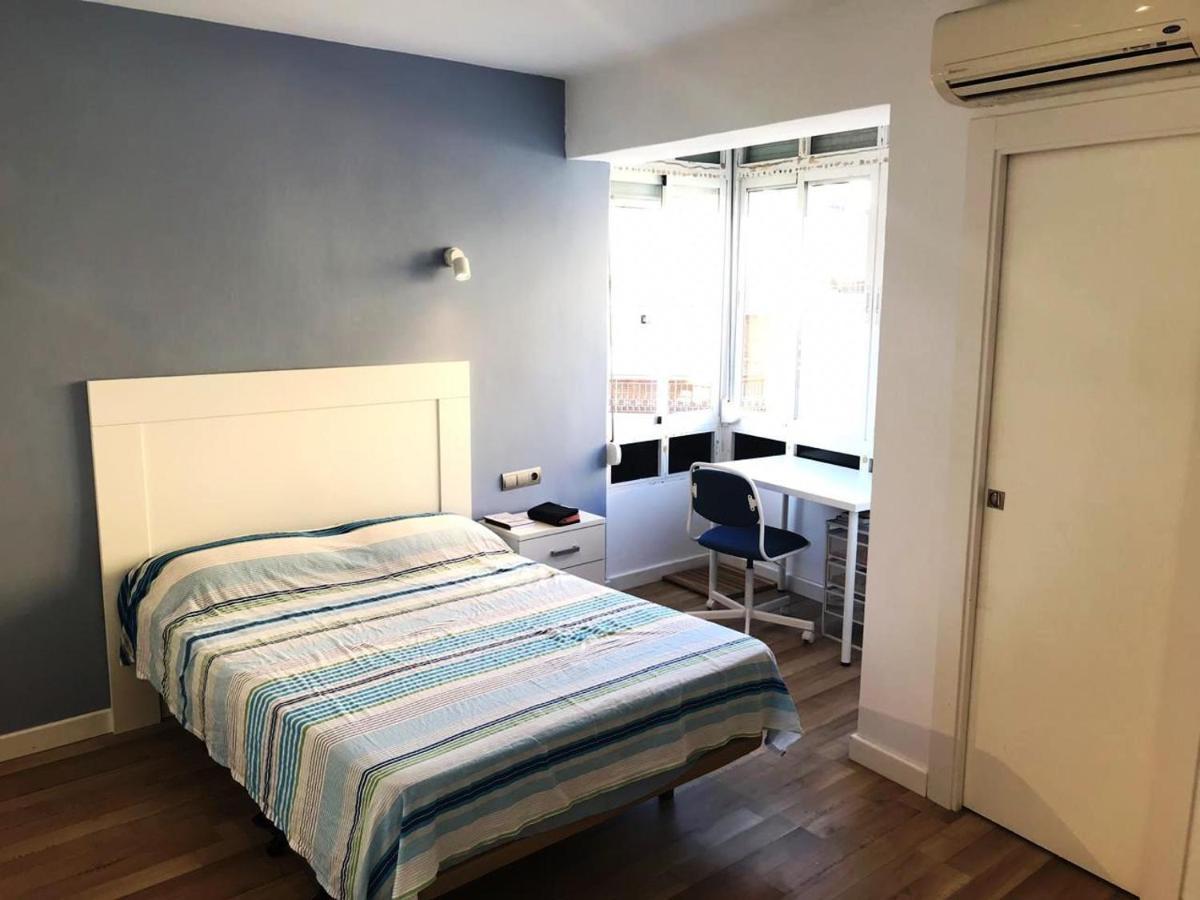 Malaga Centro - La Trinidad Appartement Buitenkant foto
