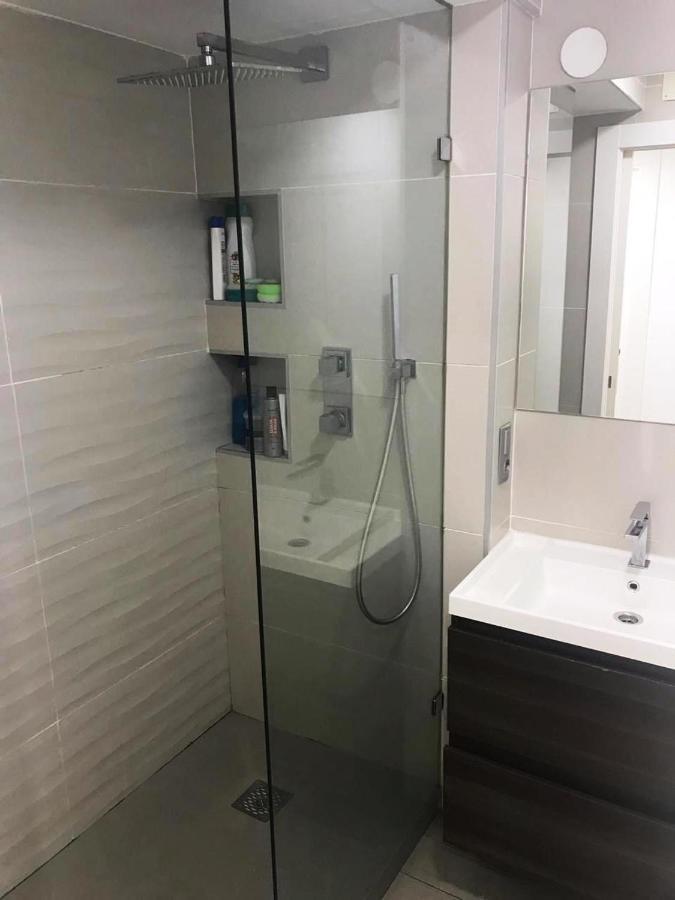 Malaga Centro - La Trinidad Appartement Buitenkant foto